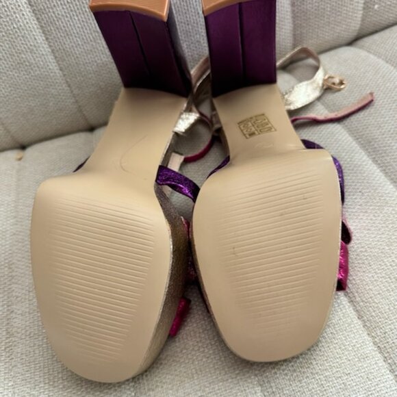 Unique Vintage 1970s Metallic Berry & Gold T-Strap Platform Heels - Never Worn - Picture 6 of 6